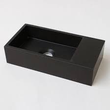 INK VERSUS QUARTZ ZWART FONTEIN 36 X 18 X 9CM - KR.GAT RECHTS