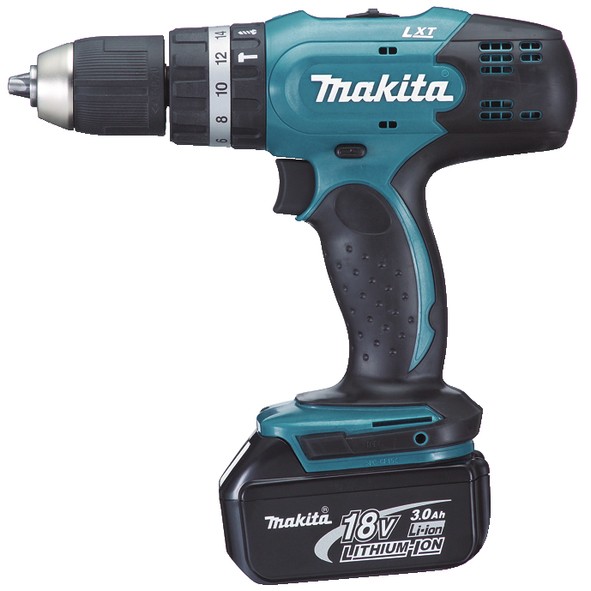 MAKITA BOOR-SCHROEFMACHINE 18 V 3 AH