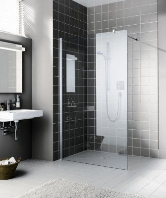 KERMI WALK-IN XB WALL BR. 1385-1405 H 2000 TRANSP. GLAS MET GEZANDSTRAALDE STROOK + ZILVER HOOGGLANS PROFIEL